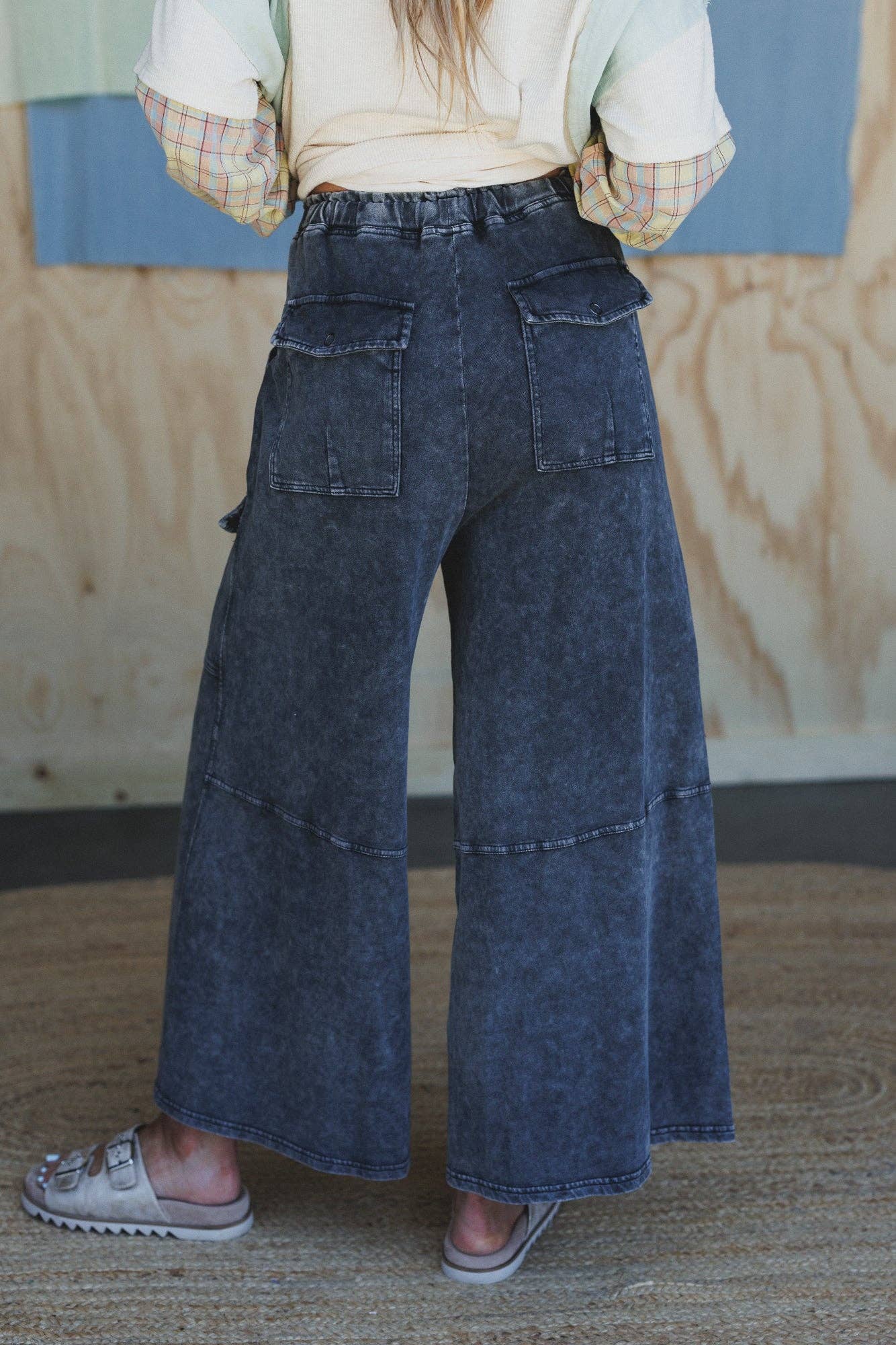 Cargo Wide Leg Pants - Ash Black