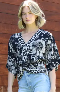B/W Twist Front Print Blouse